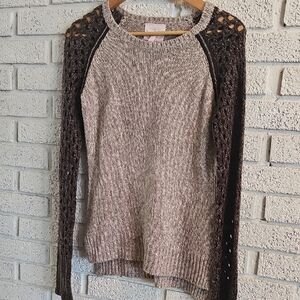 Romeo & Juliet Couture Gray Sweater with Black Lace Sleeves